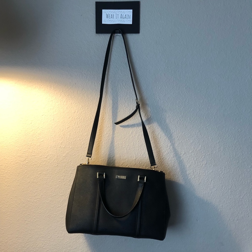Middle size Black Kate Spade bag